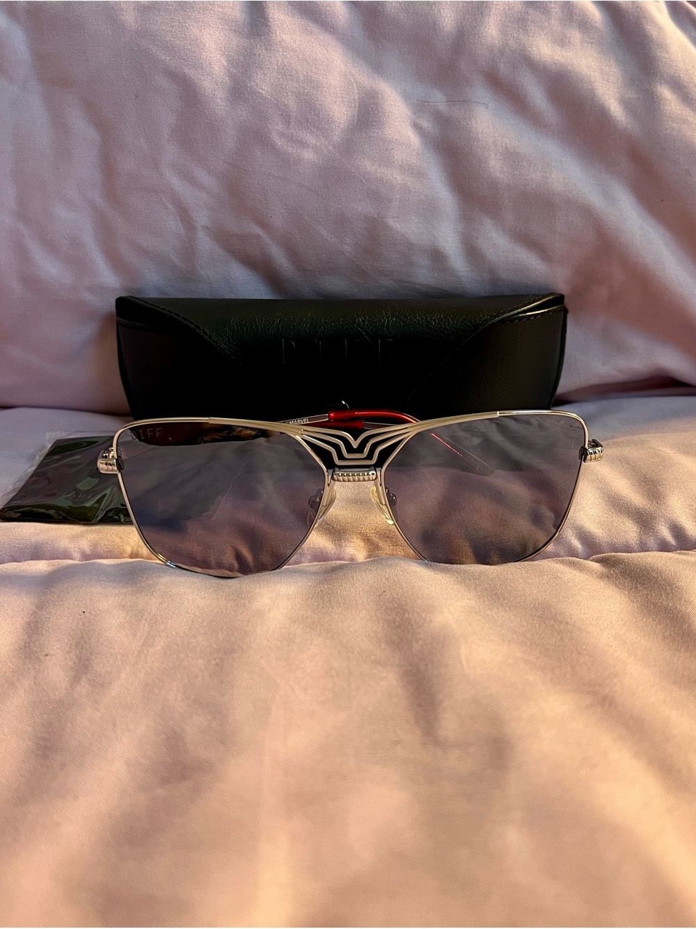 Diff Marvel Thor colab Silver Frame Women’s Sunglasses with mirror lenses